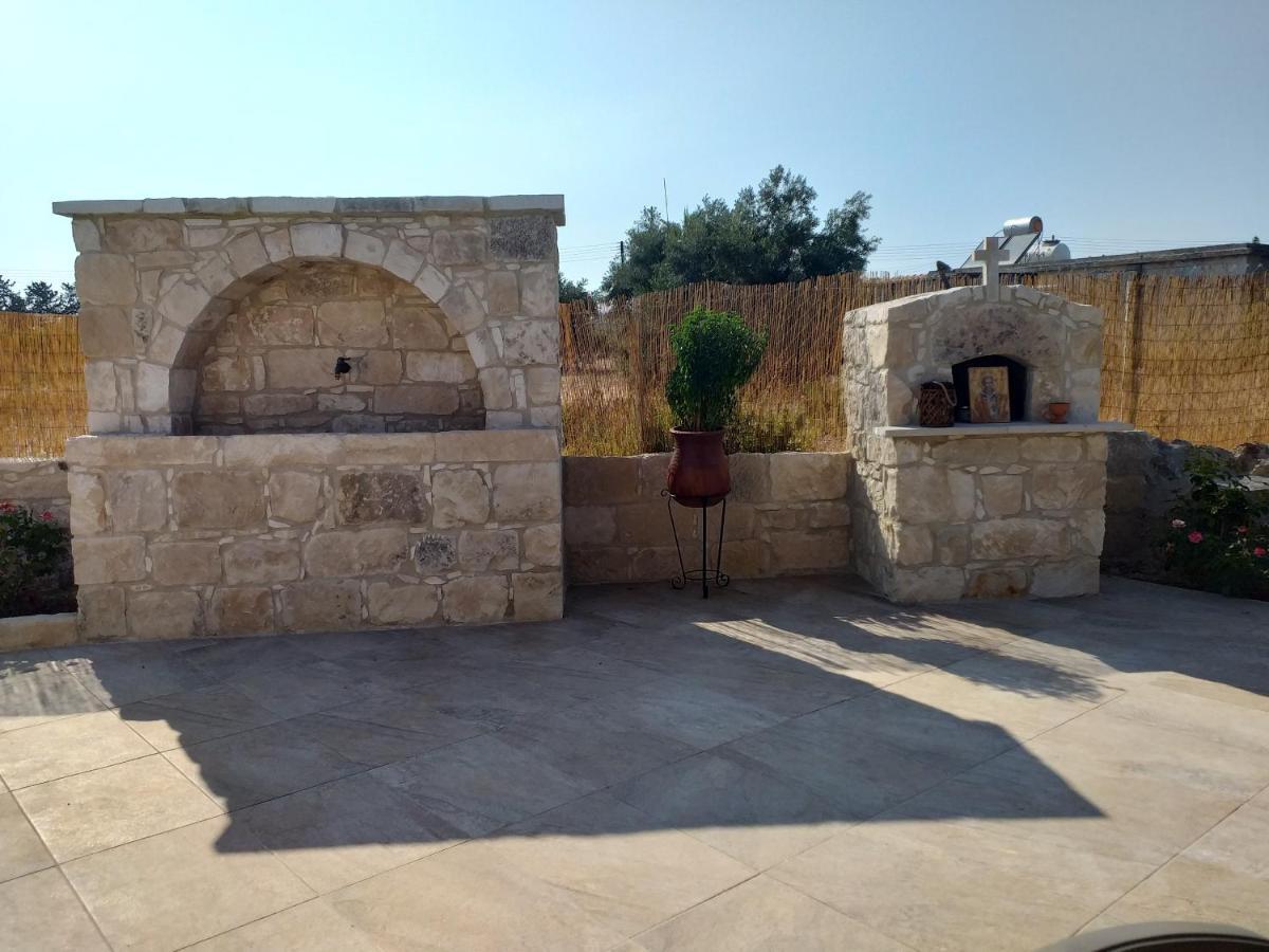 Villa Yioukkas Paphos Exterior foto